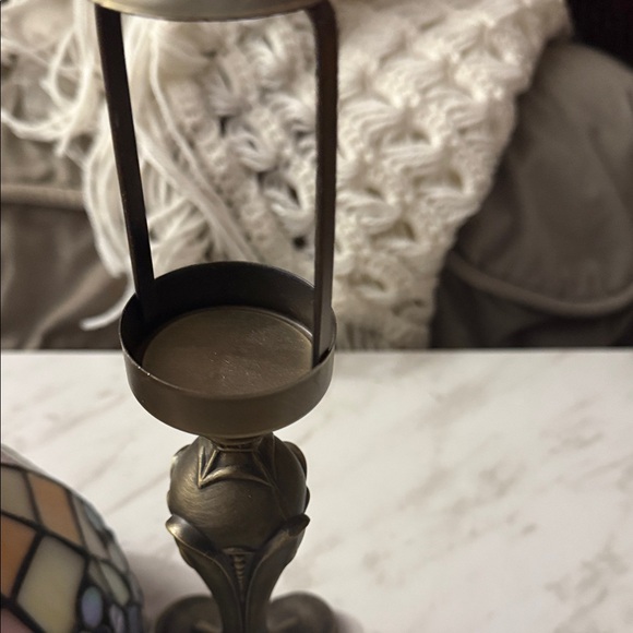 Stained Glass Tiffany-Style candle holder Table Lamp - Multicolor - Picture 4 of 6